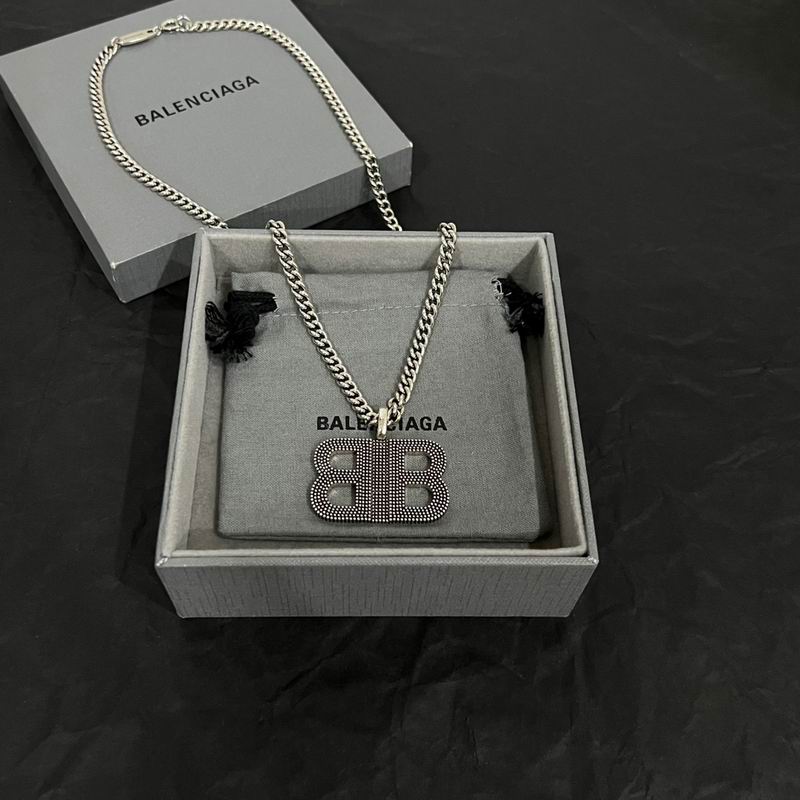 Balenciaga Necklace 05lyr40